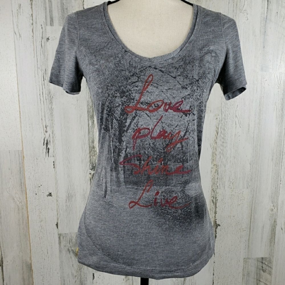 Lole Graphic Tee Size Small